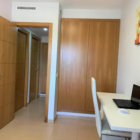 Excelente Apartamento Urani Con Terrasa